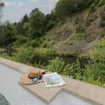 Riverside No 4 *