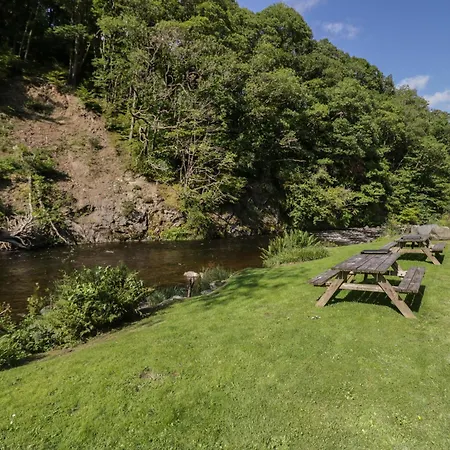 Riverside No 4