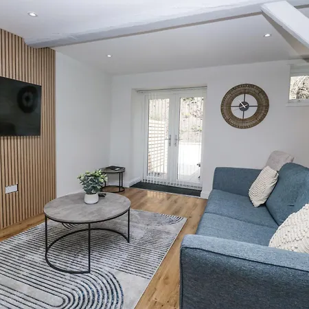 Holiday home Riverside No 4