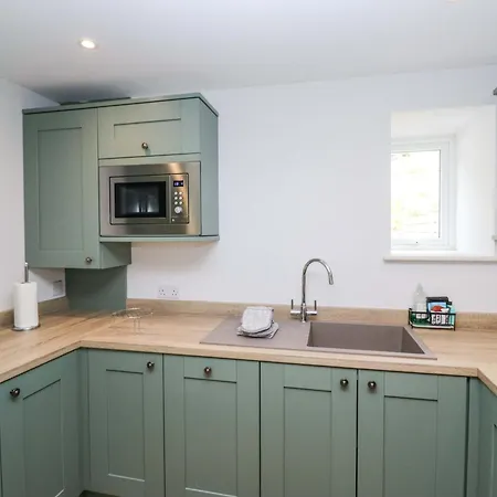 Riverside No 4 Дом отдыха *