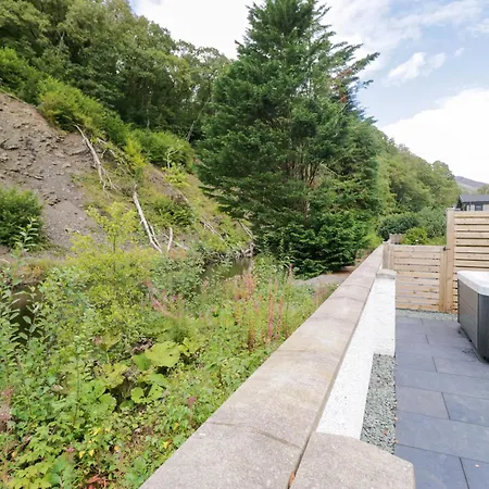 Дом отдыха Riverside No 4